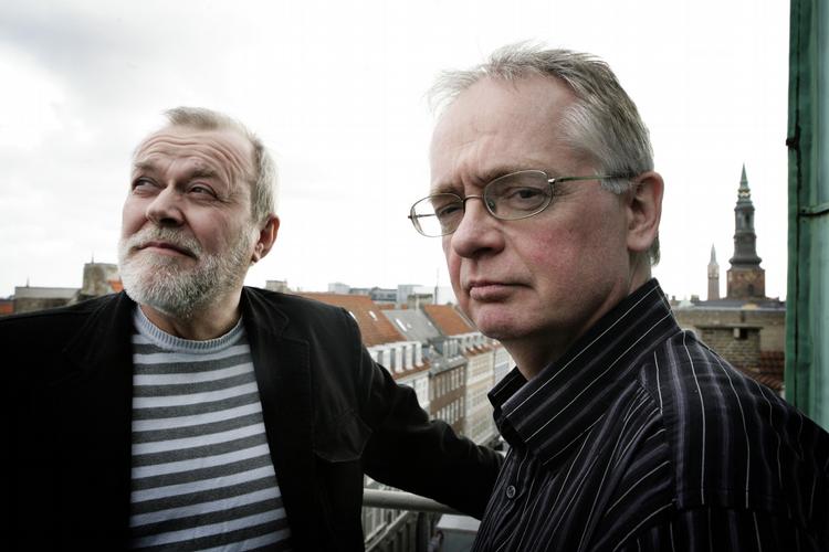 Mange forventer ikke den store hjælp fra det offentlige, når de bliver gamle. Men opfinderne af ældrecheken, socialrådgiver Poul Dahl Hede (til venstre) og økonom Jens Højgaard fra Ældre Sagen, har gjort deres for at sikre ældre flere penge. 