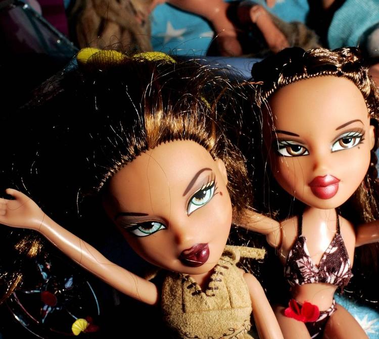 Bratz-dukkerne er meget populære, men deres allergifremkaldende makeup er under skarp kritik. 
