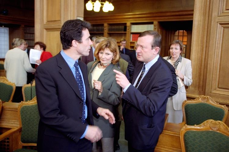 »Paradokset er, at Brixtofte rent faktisk leverede varen på netop de områder, som Fogh gik til valg på i 2001, men som han er floppet med« 