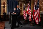 USA's præsident Barack Obama er for første gang som præsident i Europa. 