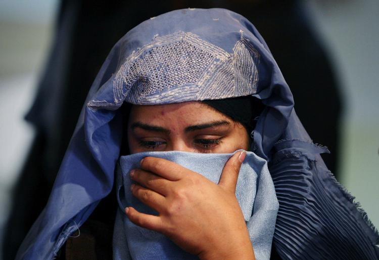 Taleban har strenge love om kontakt mellem mænd og kvinder i Afghanistan. Arkivfoto. 