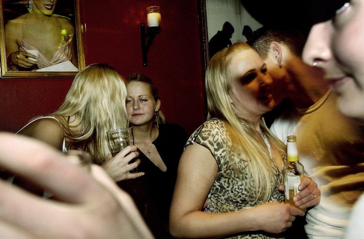 Danske unges alkoholvaner er stort set uforandrede gennem de senere år. De unge er stadig blandt de tørstigste i Europa. 