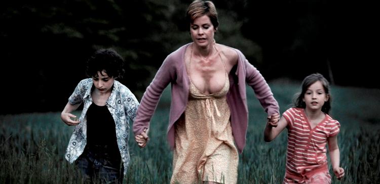 Sangerinden Lene Nystrøm får sin debut som filmskuespiller i 'Fri os fra det onde'. 