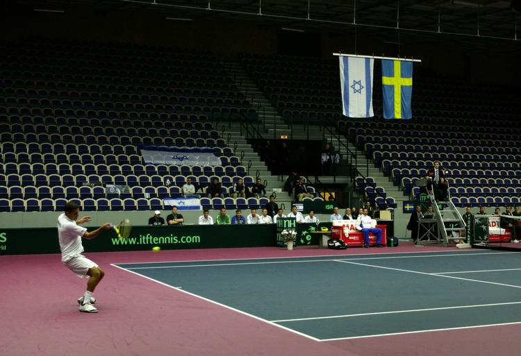 Svensk nederlag på banen - og nu også på skrivebordet. Arkivfoto. 