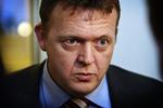 »Både Løkke og Thorning ser velfærdsstaten som en Volvo: godt designet, familievenlig, sikker og tilmed komfortabel«. 