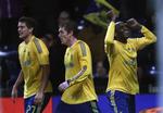Morten 'Duncan' Rasmussen er tilbage hos Brøndby, der i torsdags vandt 2-0 over AaB på mål af Ousman Jallow (th.) og Jan Kristiansen (tv.). Arkivfoto. 