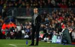 Jürgen Klinsmann kunne blot se til, at hans spillere blev udspillet mod Barcelona i sidste uge. Nu gælder det æresoprejsning tirsdag aften. Arkivfoto. 