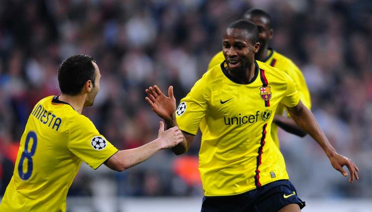 Først med Seydou Keitas scoring til 1-1 kom der smil på FC Barcelona-spillernes læber. 