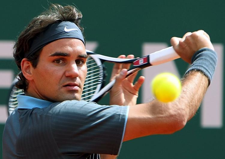 Roger Federer havde ikke brug for at rejse længere end til Monte-Carlo efter sit bryllup, og det startede med en sejr til schweizeren. 