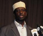 Somalias præsident, sheik Sharif Ahmed, håber, at indførelsen af sharia-lovgivningen vil underminere islamisterne. 