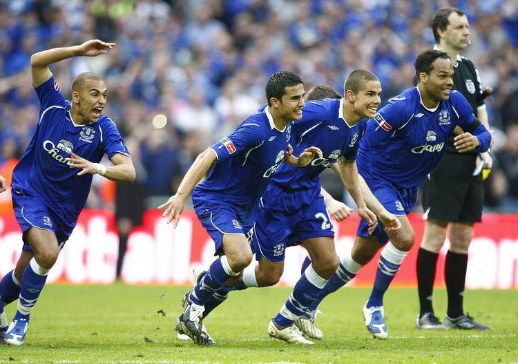 Everton-spillerne var lykkelige, efter de vandt straffesparkskonkurrencen over Manchester United. 