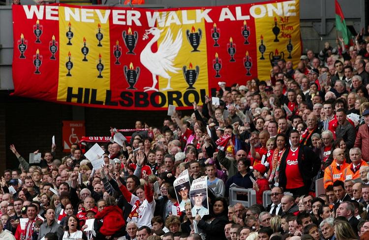 De 96 døde i 1989 blev mindet i sidste uge i Liverpool. Arkivfoto. 