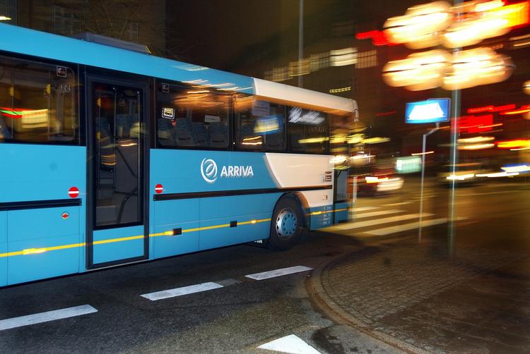 No need to feel blue on an Arriva bus for the next two weeks - the company is apparently introducing love seats. 