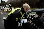 Fortsætter 2009, som året begyndte, vil det ende med omkringt 65.000 klip i danske bilisters kørekort. (Arkivfoto) 