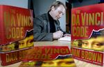 'Da Vinci-mysteriet' blev solgt i 70 millioner eksemplarer verden over. Nu er Dan Brown på vej med efterfølgeren. 