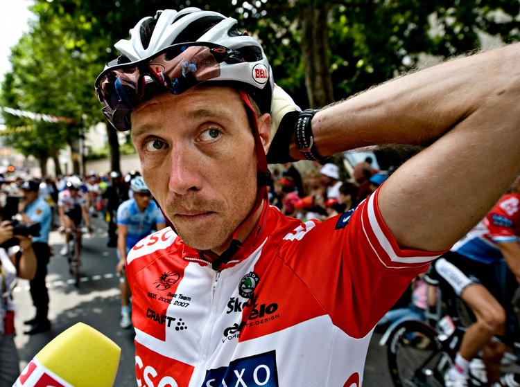 Nicki Sørensen i dannebrogs-trøjen kører med i årets Giro d'Italia. Arkivfoto. 