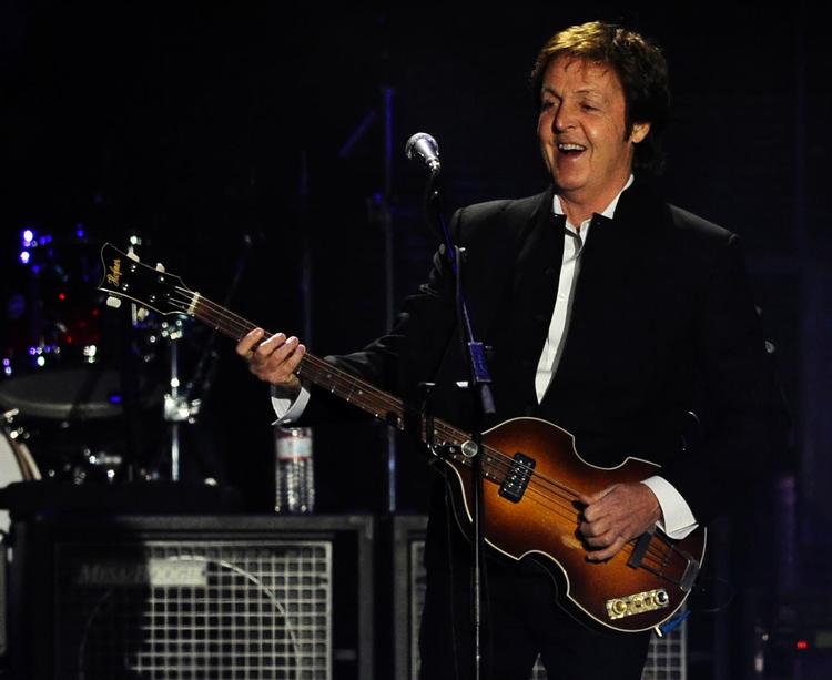 Paul McCartney på scenen i forbindelse med Coachella Valley Music-festivalen i Californien. 