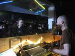 DJ Paul Kalkbrenner ved pulten på Kødboderne 18. 