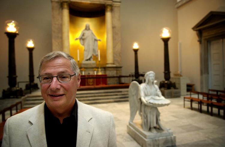 Erik Norman Svendsen fotograferet i Vor Frue Kirke. Arkivfoto 