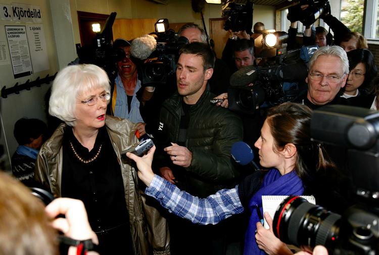 Socialdemokraternes leder, Johanna Sigurdardottir, fotograferet på valgaftenen. 