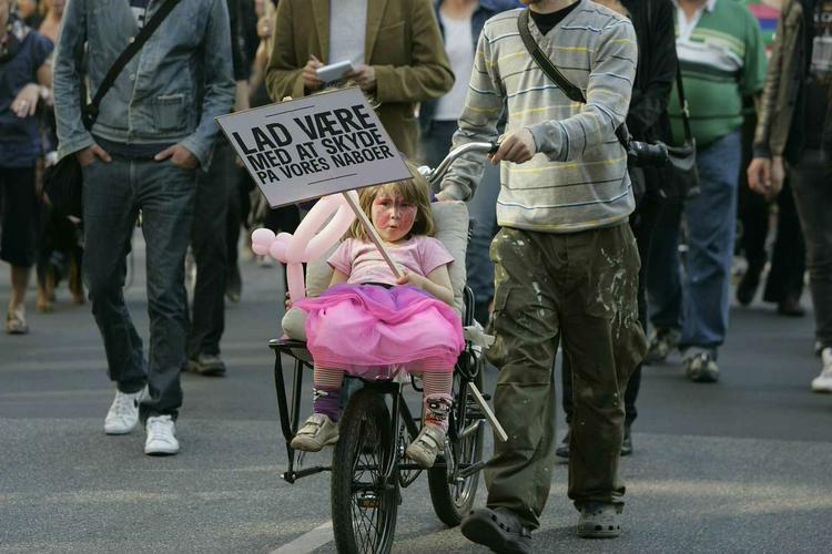 Demonstration på Nørrebro i protest mod de seneste dages skyderier. 