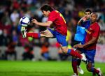 Barcelonas Bojan Krkic forsøger sig. 