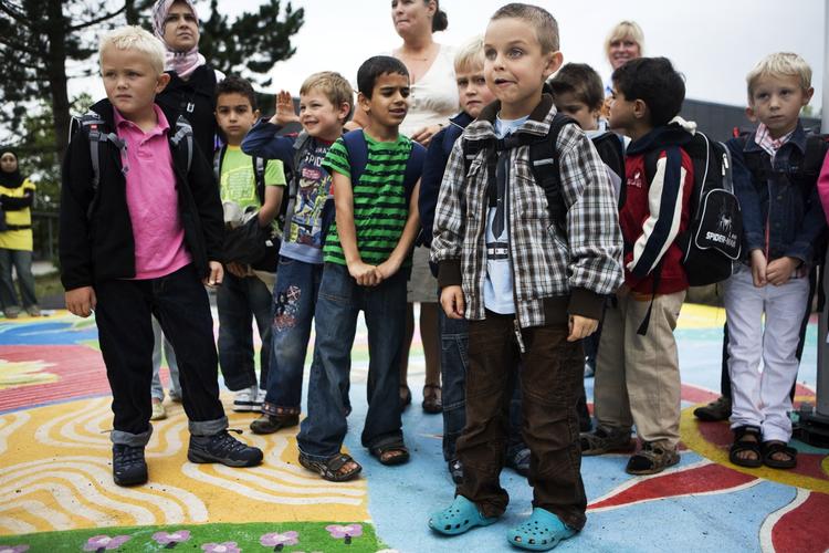 Høje klassekvotienter og manglende prioritering af sund mad og motion er nogle af de forhold, som for forældre til at vælge folkeskolen fra, viser ny undersøgelse. (Arkivfoto) 
