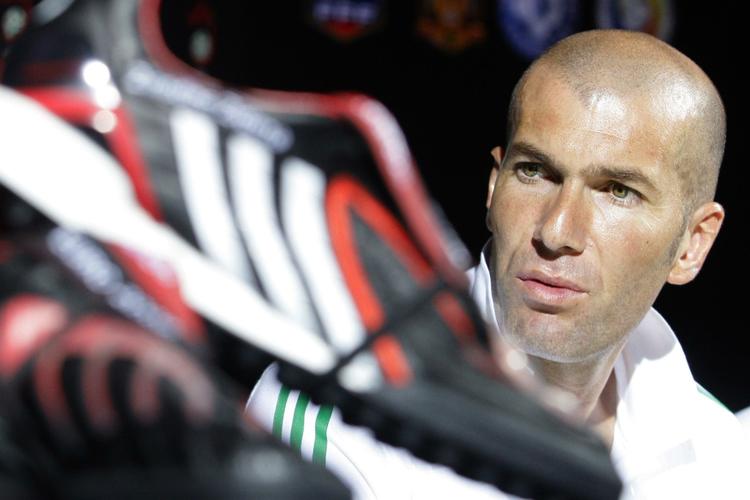 Zinedine Zidane blev valgt til verdens bedste fodboldspiller i 2000 og 2003. 
