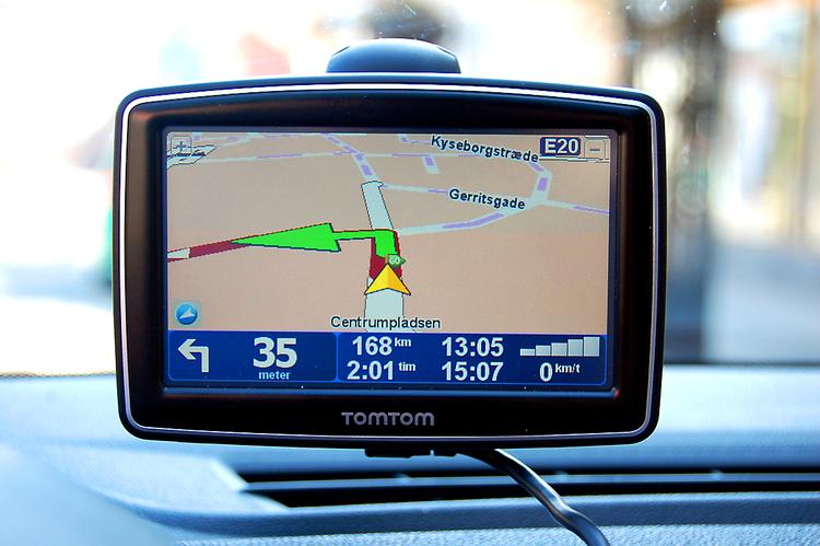 Finpudset.  Nyeste version af TomTom XL adskiller sig ikke nævneværdigt i udseende fra de tidligere  modeller, der  stadig findes hos forhandlere. 
