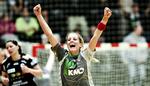 Lærke Møller og Aalborg har god grund til at juble. De ramte formen på det rigtige tidspunkt og er nu i DM-finalen mod Viborg på trods af, at de kun sluttede som nummer 5 i grundspillet. Arkivfoto. 
