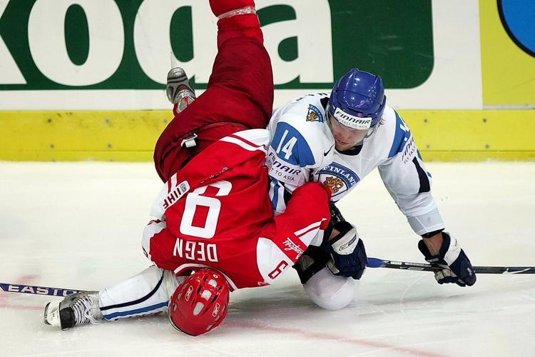 Kasper Degn og co. er nede med 1-0 efter 1. periode. Arkivfoto. 
