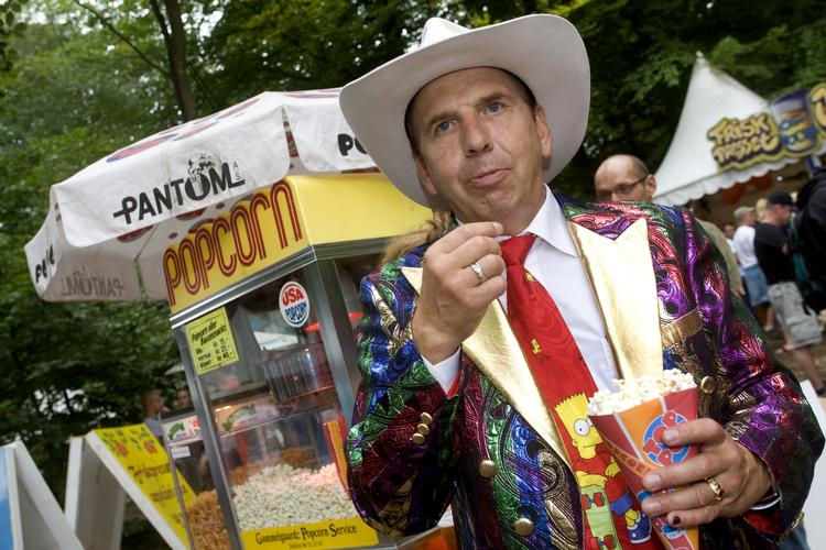 Komikeren og tidligere folketingsmedlem, Jacob Haugaard, har selv haft en elcykel. Arkivfoto fra Skanderborg Festival. 