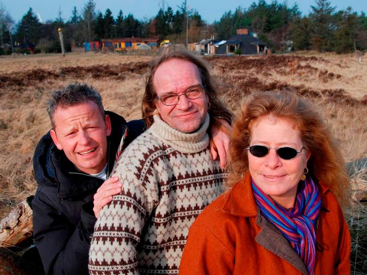 Programmet, hvor Bubber besøger Thylejren og dens beboere, kan ses onsdag aften på TV 2. Foto: Eyeworks/TV 2. 