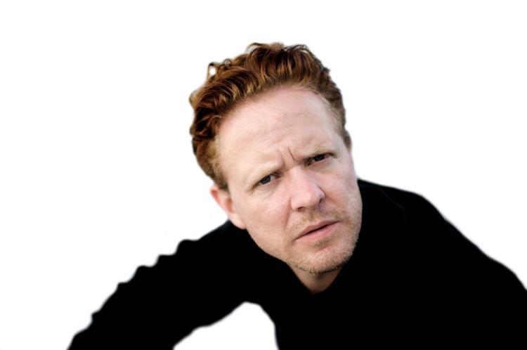 Ander Matthesen drager på turne med Thomas Hartmann til efteråret. 