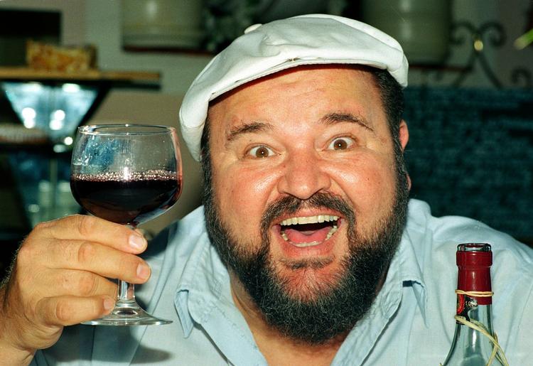 Dom DeLuise kendes især for rollerne i en lang række Mel Brooks-film og som Burt Reynolds makker i 'Ud at køre med de skøre' og 'Smokey and the Bandit II'. Arkivfoto. 