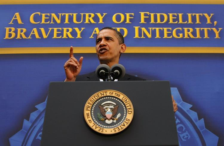I sidste uge talte USA's præsident Barack Obama til FBI's medarbejdere. Tilsyneladende burde han give dem en opsang. 