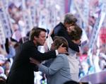 John Edwards og hans kone Elizabeth under et møde i valgkampen (arkivfoto). 