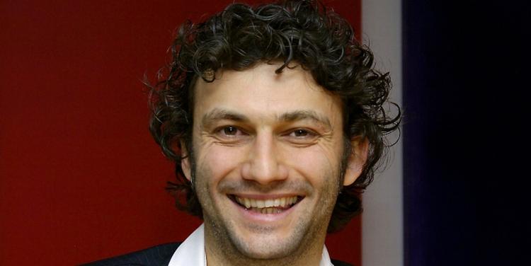 Topform. Den tyske tenor Jonas Kaufmann har netop nået tinderne. Onsdag aften stod han for første gang  på en københavnsk koncertscene ... eller rettere i festsalen på et dansk kunstmuseum. Arkivoto: Karlheinz Schindler 
