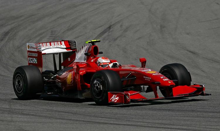 Kimi Räikkönen har foreløbig ikke fået så meget fart i Ferrari-raceren, som han havde håbet på forud for det spanske grandprix. 