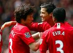 Mens der stadig var overskud til smil. Ronaldo (midt) har scoret i kampen mod Manchester City. 