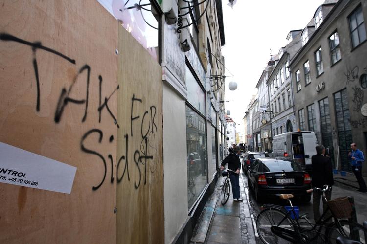 Hyskenstræde er hårdt medtaget efter hærværket forleden. 