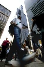 De fem dømte havde planer om at sprænge Sears Tower i baggrunden i luften. Arkivfoto 