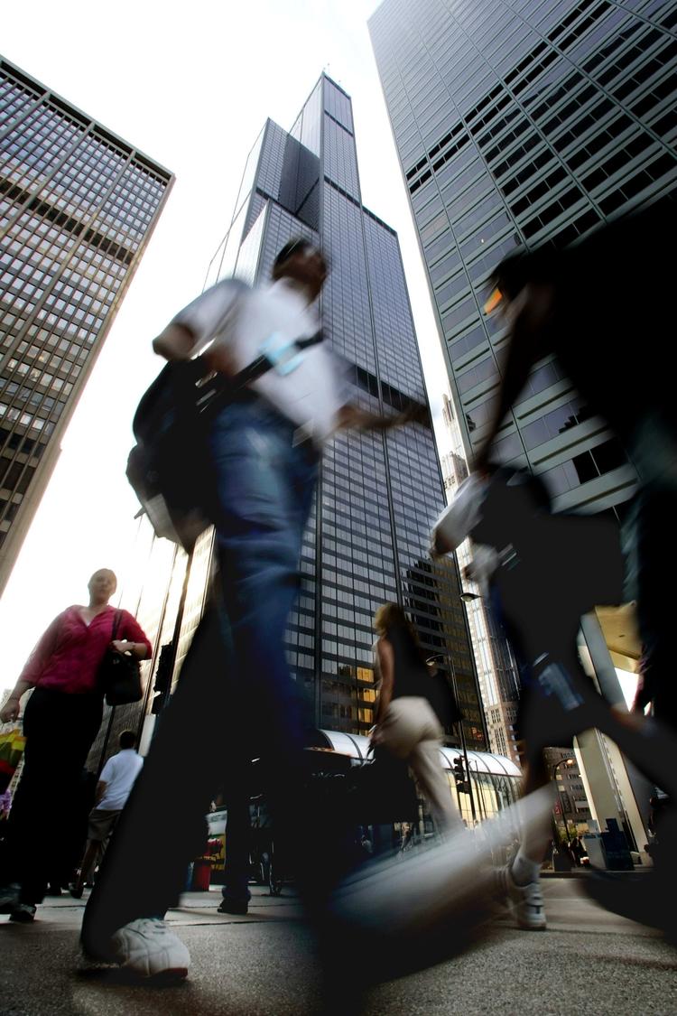 De fem dømte havde planer om at sprænge Sears Tower i baggrunden i luften. Arkivfoto 