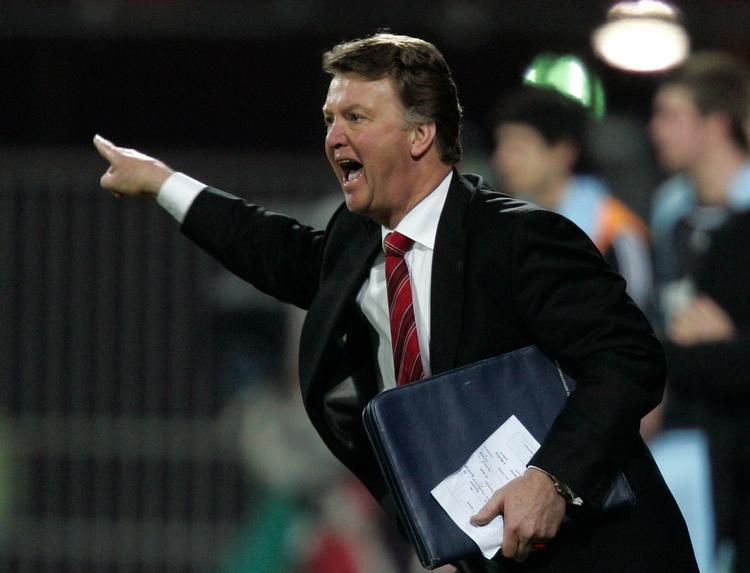 Louis van Gaal i trænerrollen hos AZ Alkmaar. Arkivfoto. 