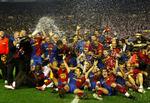 Barcelonas spillere jubler på behørig vis efter en overbevisende pokalsejr over Athletic Bilbao. 