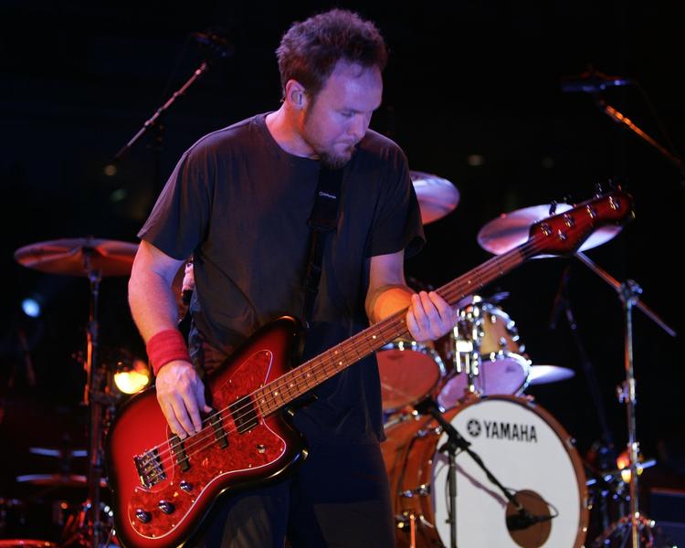 Pearl Jams bassist Jeff Ament er blevet overfaldet og røvet af tre maskeklædte mænd. Arkivfoto. 