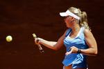 Caroline Wozniacki har som den første danske kvinde opnået en plads blandt verdens ti bedste kvindelige tennispillere. 