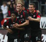 FC Midtjylland-spilleren Frank Kristensen (midt) er et af hjemmeholdets bedste kort i aftenens opgør mod AaB.  Arkivfoto 