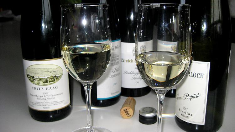 2007 var et rigtig godt år for tyske  riesling-vine. De har god modenhed i druerne og en fin balance. 