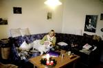 Kan man være fattig i Danmark? I 2006 spurgte Politiken mennesker med et lavt rådighedsbeløb om, hvad de ville vælge, hvis de skulle undvære noget. 32-årige Jette Vibeke Jepsen, kan undvære sit fjernsyn. Arkiv 